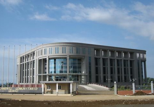 赤道几内亚六国会议中心